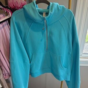 Lululemon Athletica Turquoise Cropped/waist length Zip-Up Hoodie